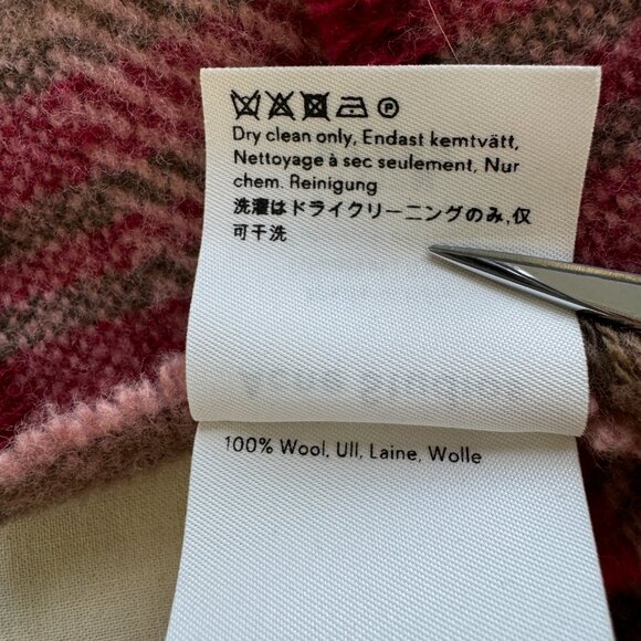 Only worn once Acne Studios 100% Wool Oversized Scarf - Picture 5 of 5